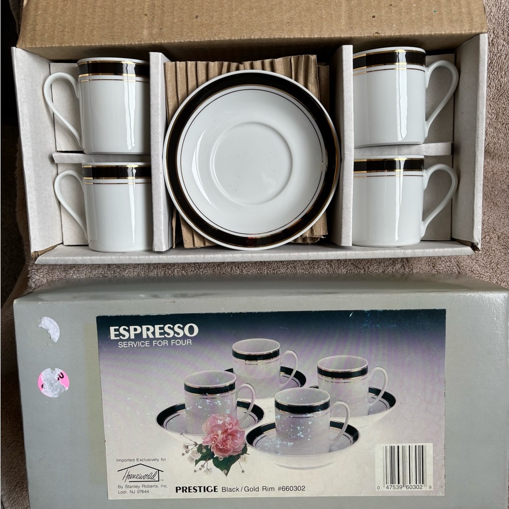 Homeworld Espresso Set - White with Black and Gold Accents NEW